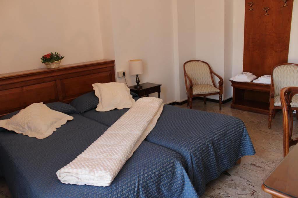 Hotel Napoleon Pontremoli Exterior foto
